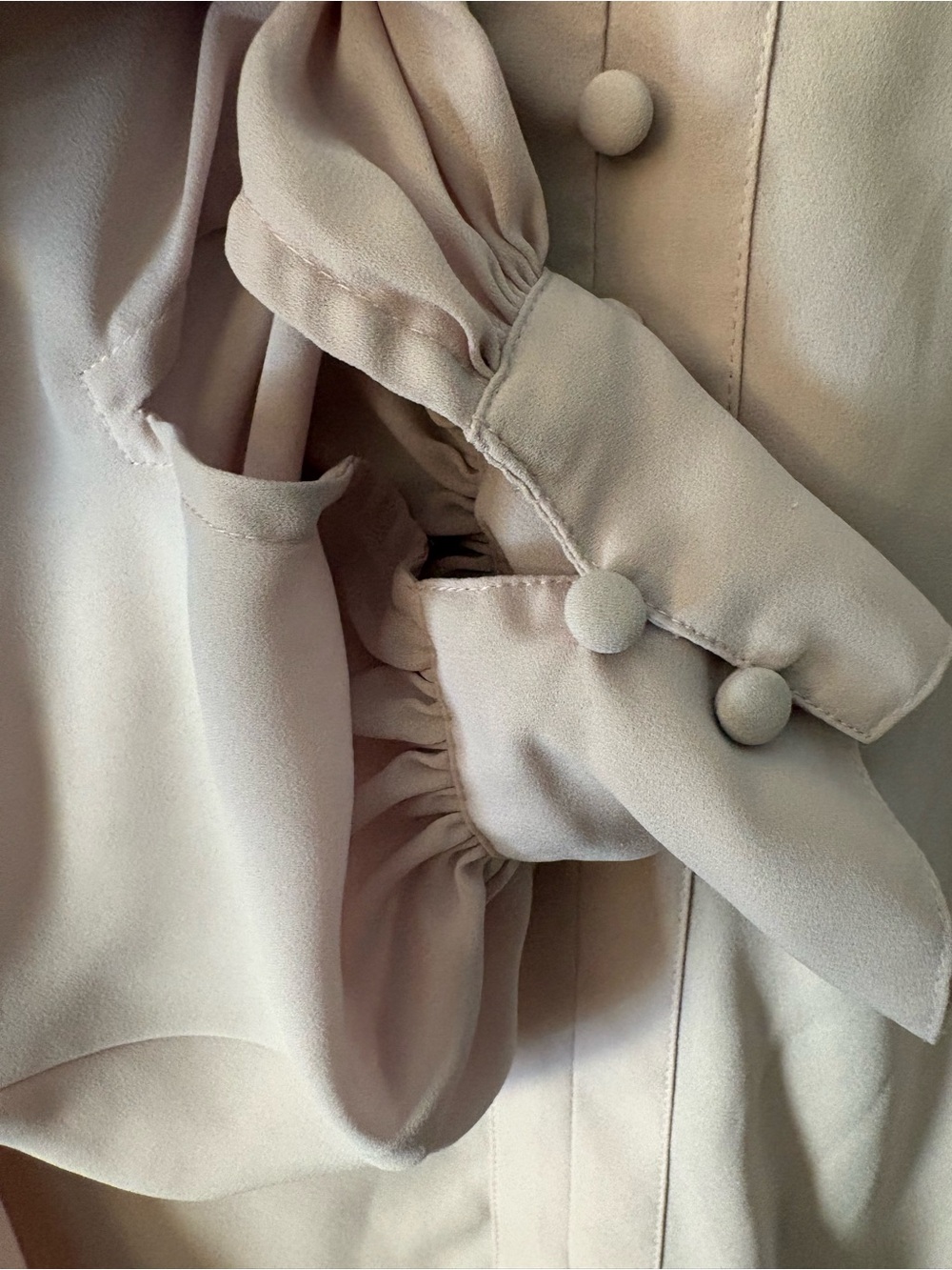 Express Women's Small Blush Pink V Neck Blouse Covered Button Long Sleeve - Picture 5 of 11